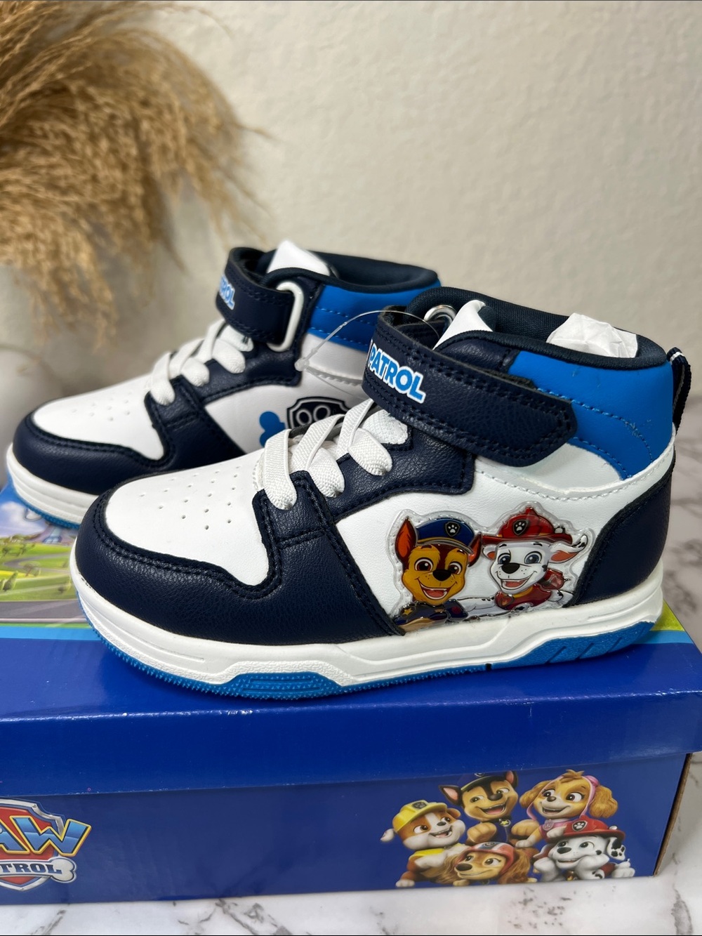 PAW PATROL HIGH TOP - TODDLER SIZE 10 - Picture 2 of 9